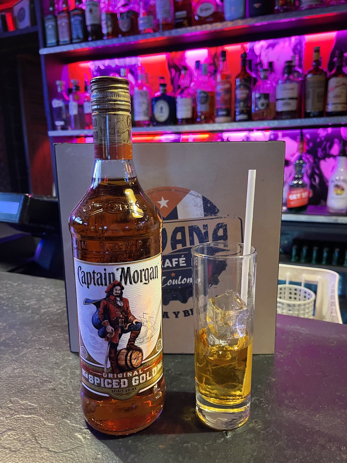 Captain Morgan Rhum Spiced  (caraîbes)